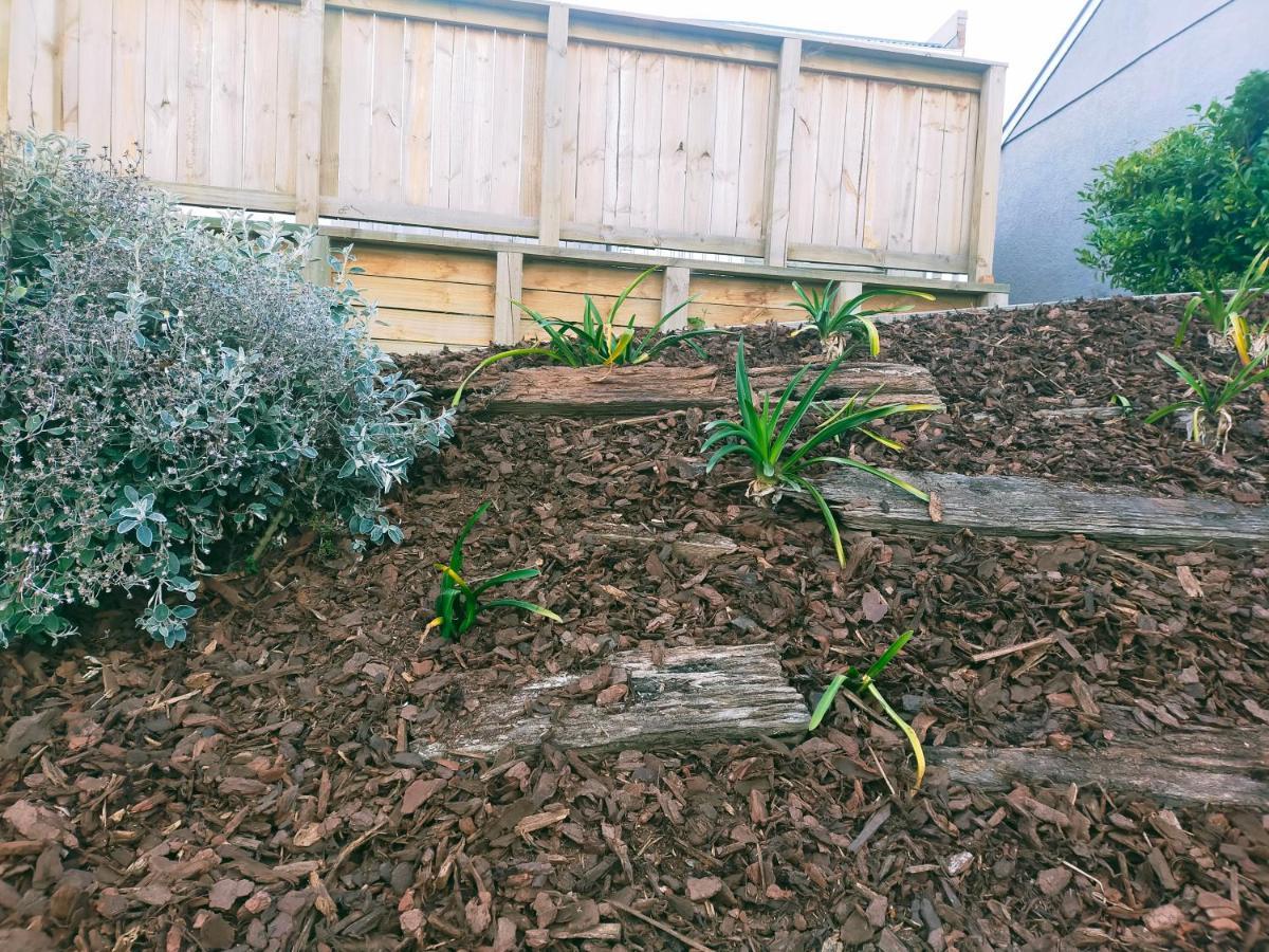 Relax In Kenmure Dunedin Exterior photo